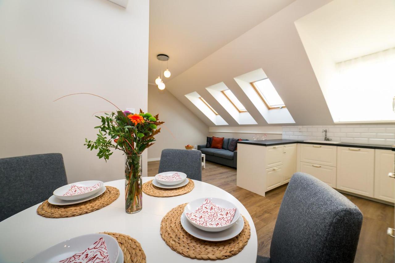 New Apartment 6 - Self Check In, Free Parking Bratislava Buitenkant foto